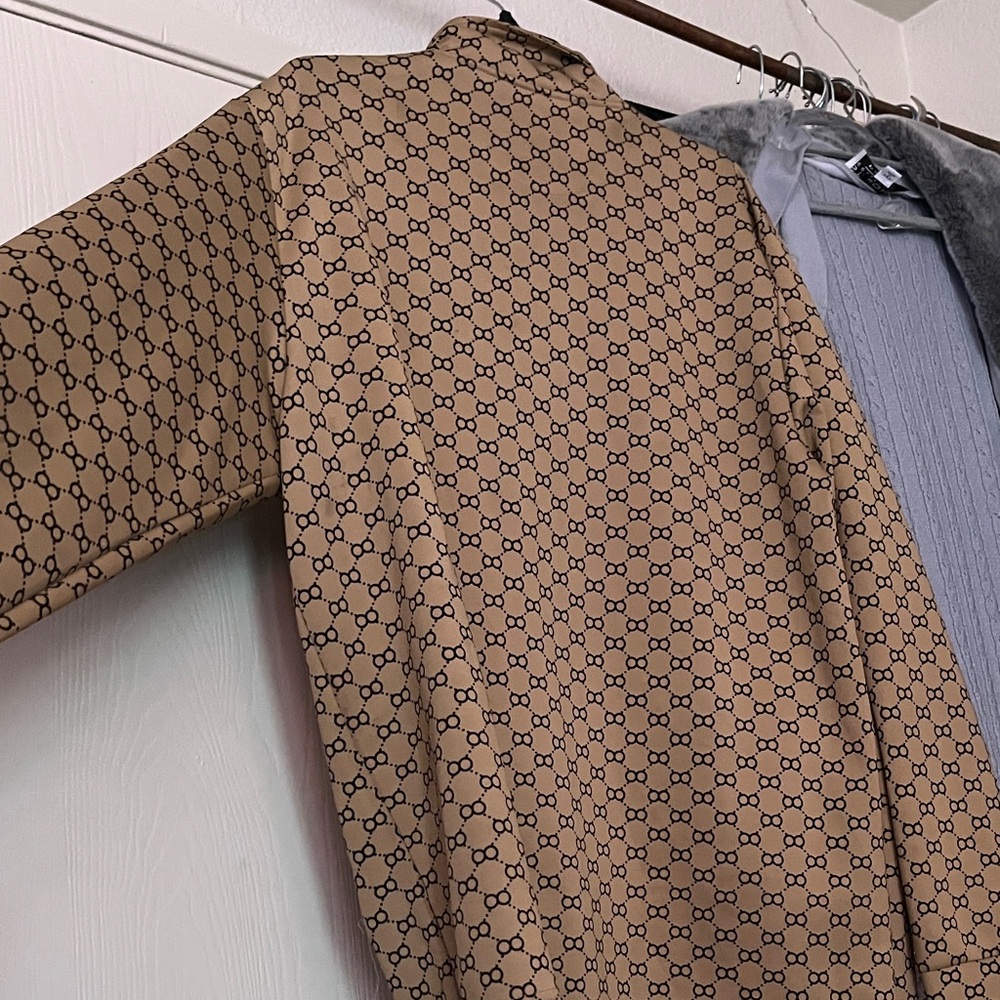 Giannii Size 2XL Beige and Red Patterned Bomber Jacket - Picture 5 of 6